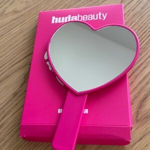 HUDA BEAUTY Hot Pink Heart Hand Mirror